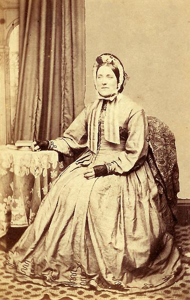 ABk04-Agnes Delves (Chippindale) 1822-1883. wife of George.jpg - Agnes Delves (Chippindale) 1822-1883. wife of George